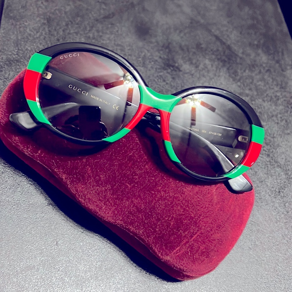 Authentic Gucci red & green round web sunglasses